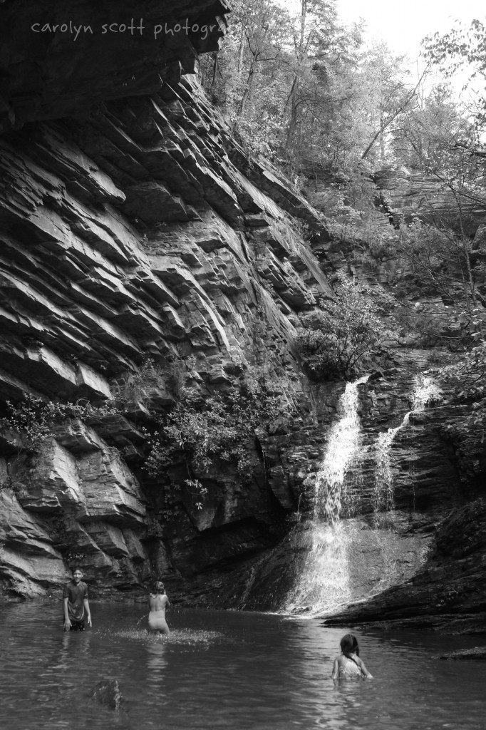 hangingrock09-097 hangingrock09-097