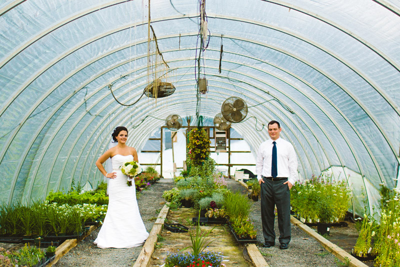 Wedding at Stonebridge Farm Nursery Pittsburgh PA photography (21)