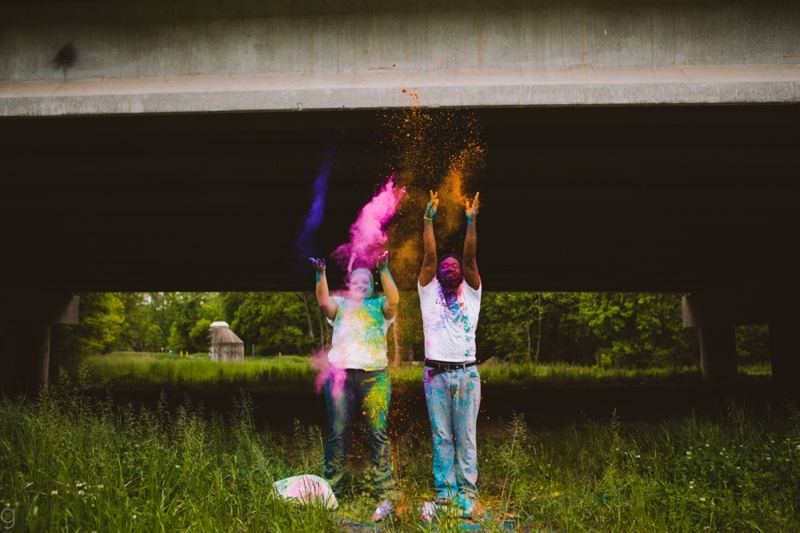 cooking and holi powder engagement session (14)