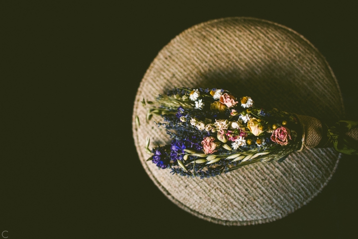 Dried flower bouquet