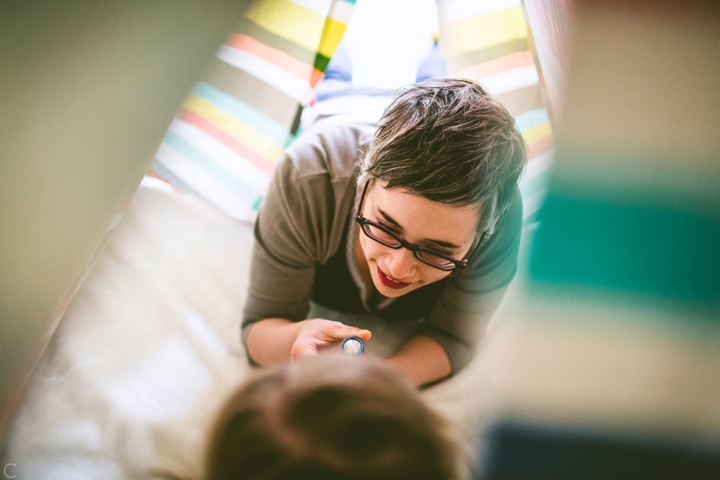 mom in play tent