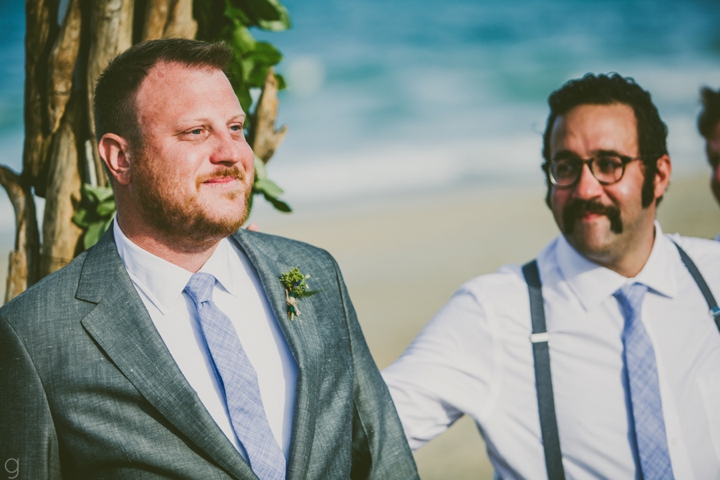 Groom seeing bride for first time