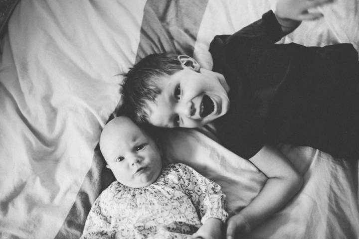 At Home w/ Sasha+Robert // Family Session. - Carolyn Scott Photography