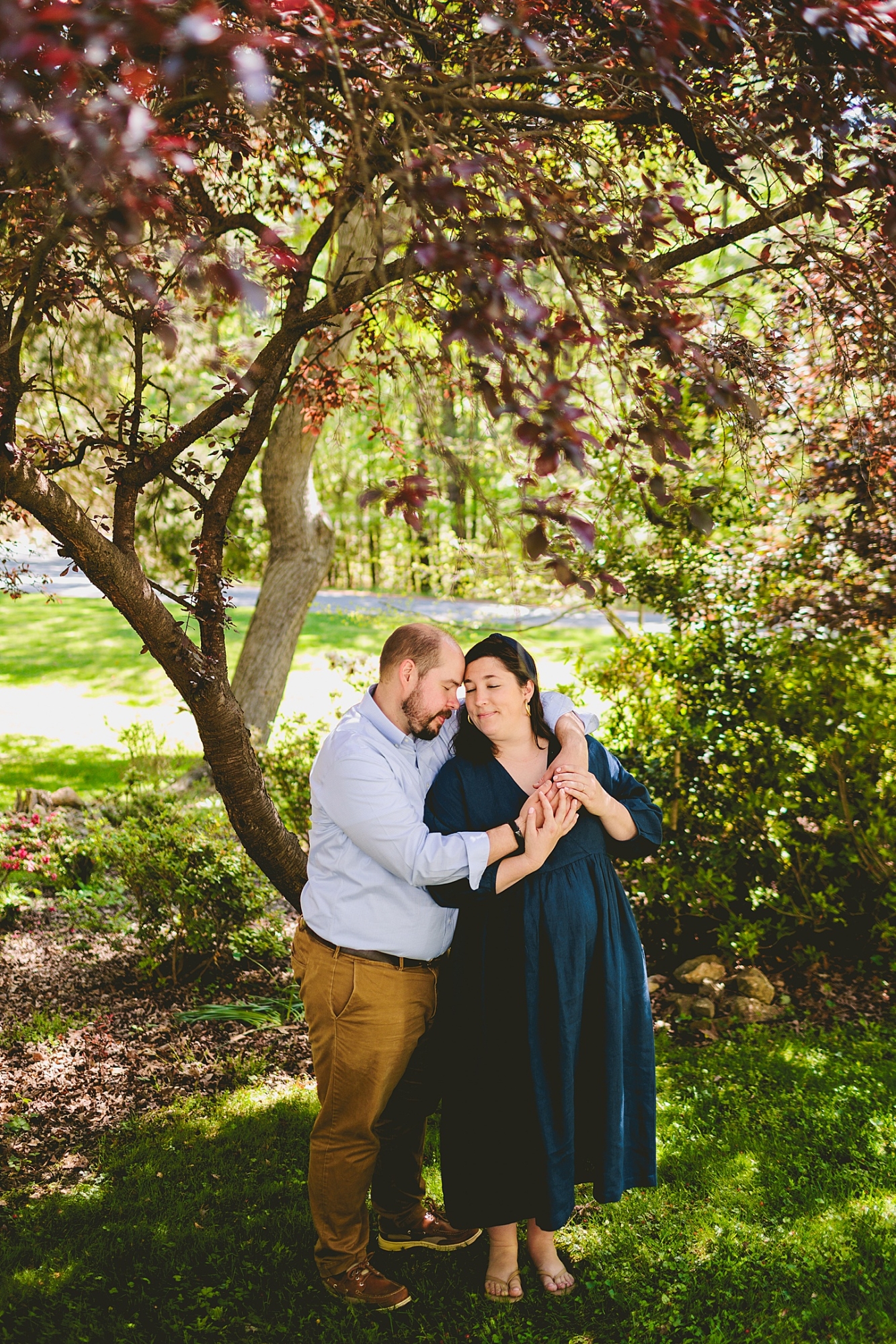 Couple portraits outside in yard