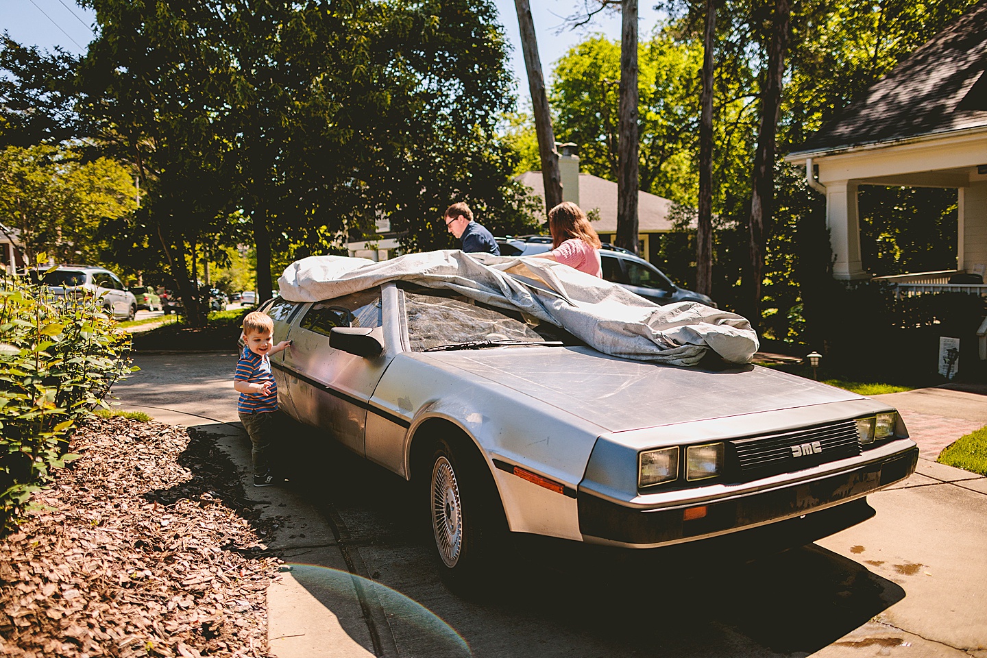 Family pictures with a DeLorean in Raleigh