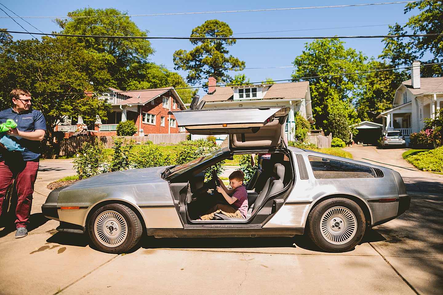 Family pictures with a DeLorean in Raleigh