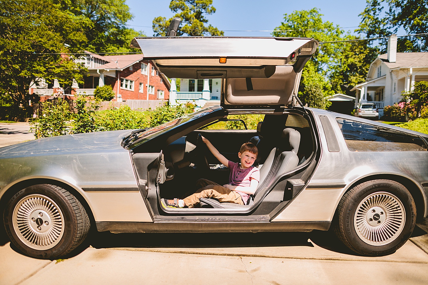 Family pictures with a DeLorean in Raleigh