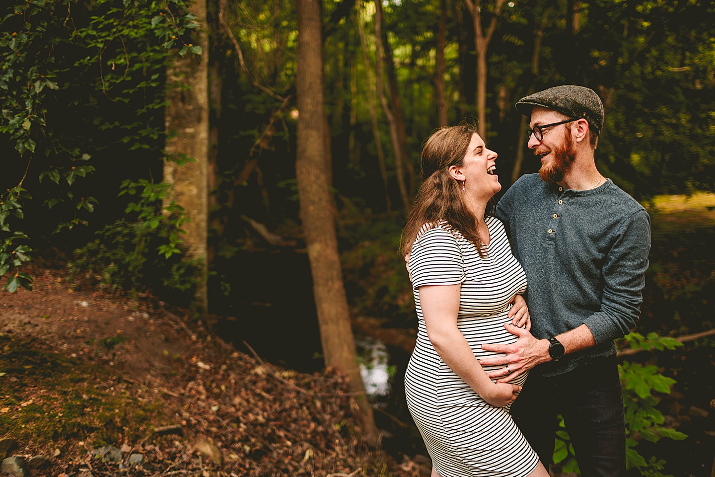 Maternity photographer Raleigh