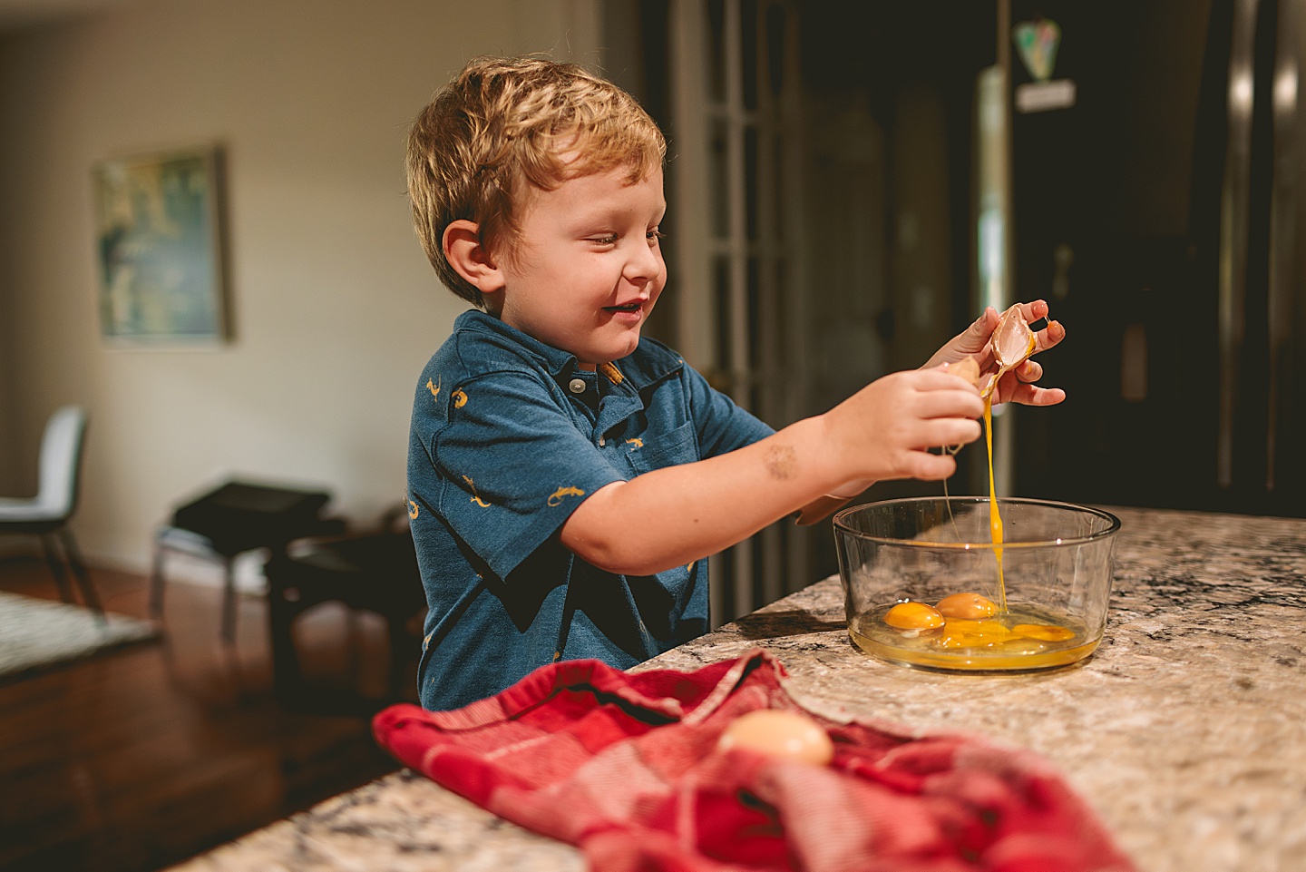 Making french toast at home during family photos