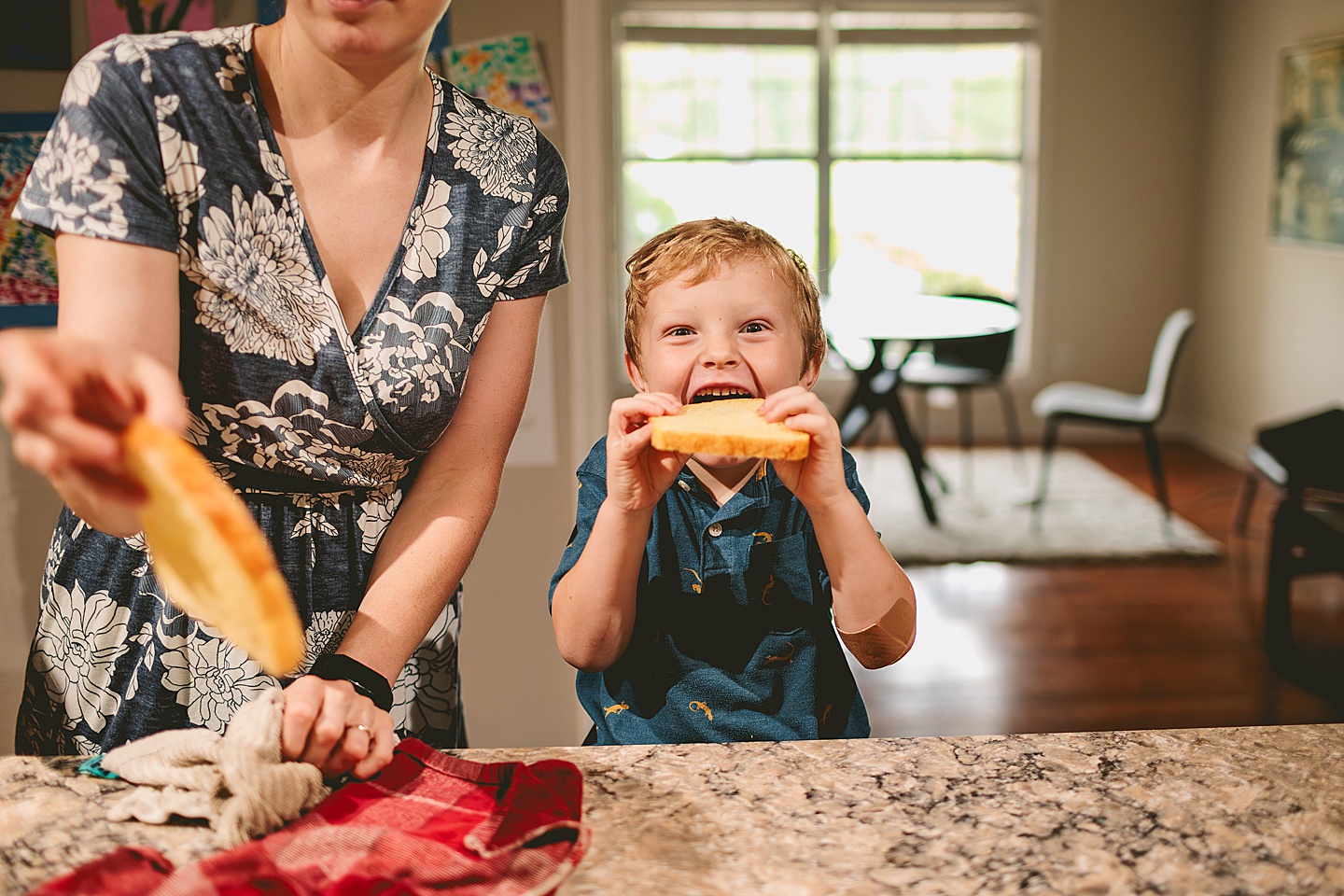 Kid eating bread