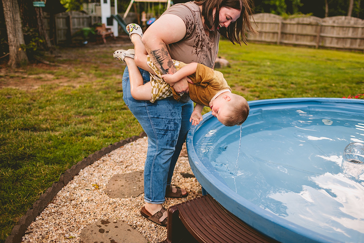 Family Photographer - Abbi + Olivia // At Home Family Photography