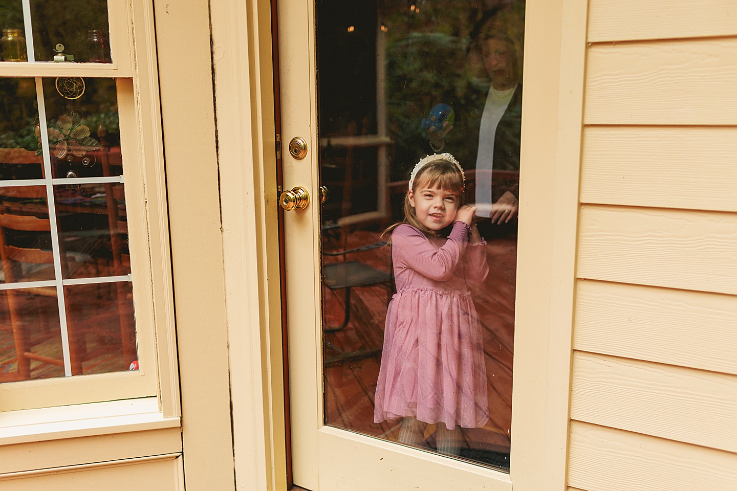 Family Photographer - Barbara + Gordon // Large Group Family Photos