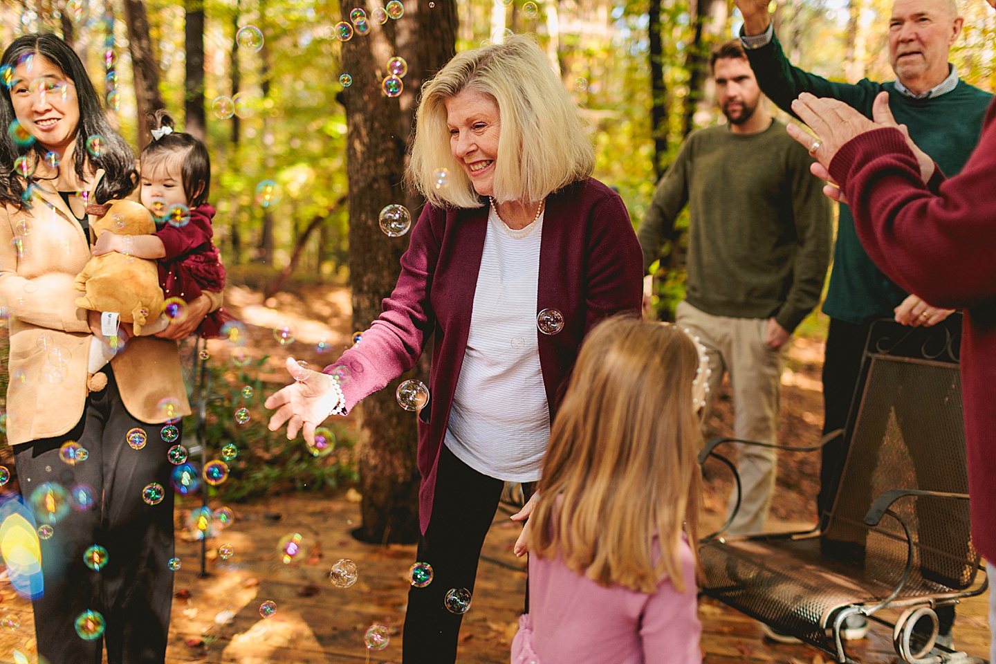 Family Photographer - Barbara + Gordon // Large Group Family Photos