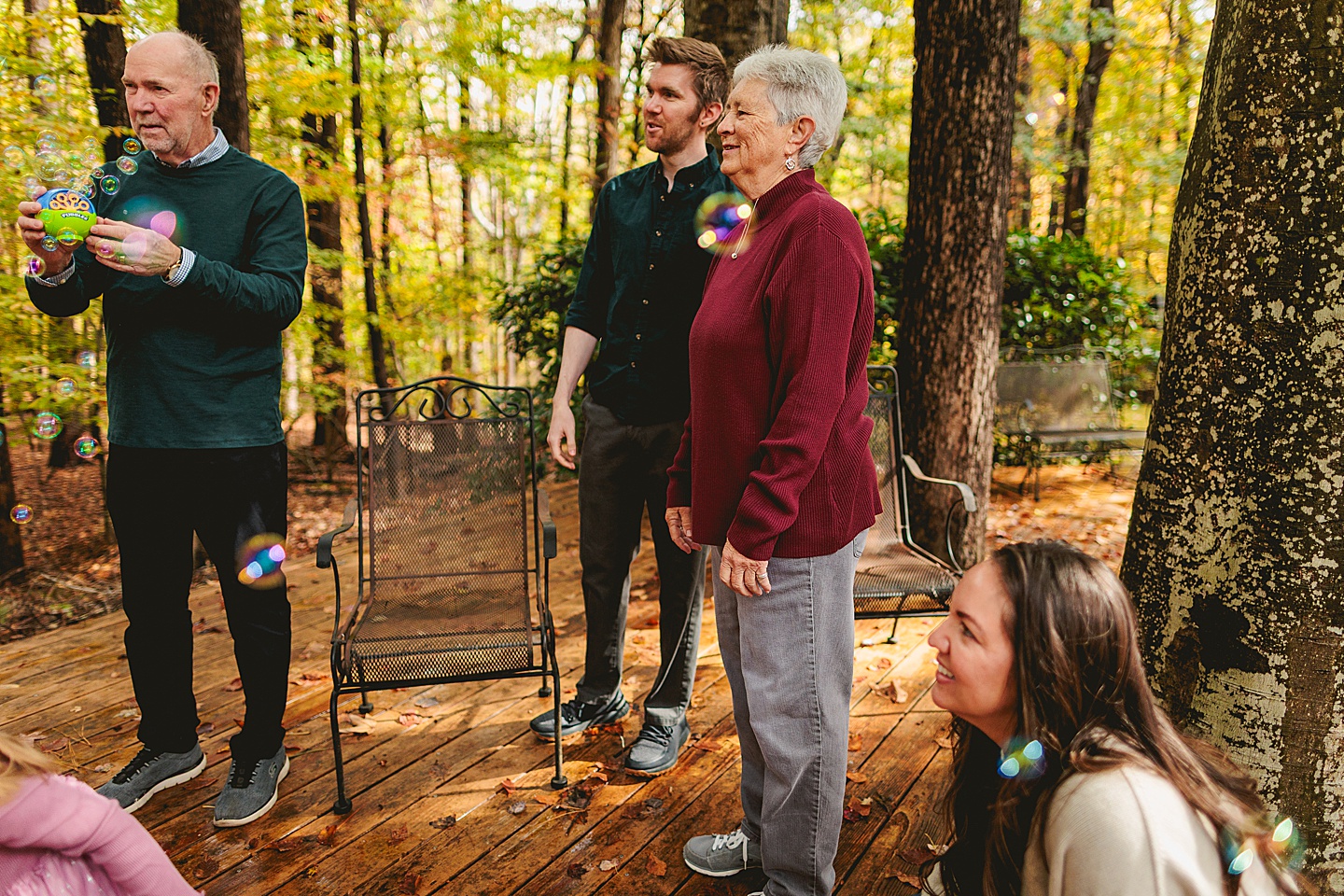 Family Photographer - Barbara + Gordon // Large Group Family Photos