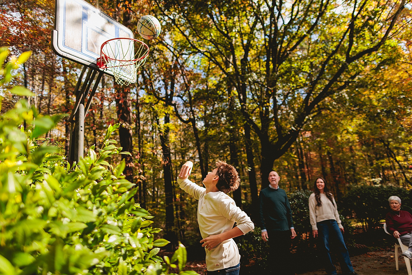 Family Photographer - Barbara + Gordon // Large Group Family Photos