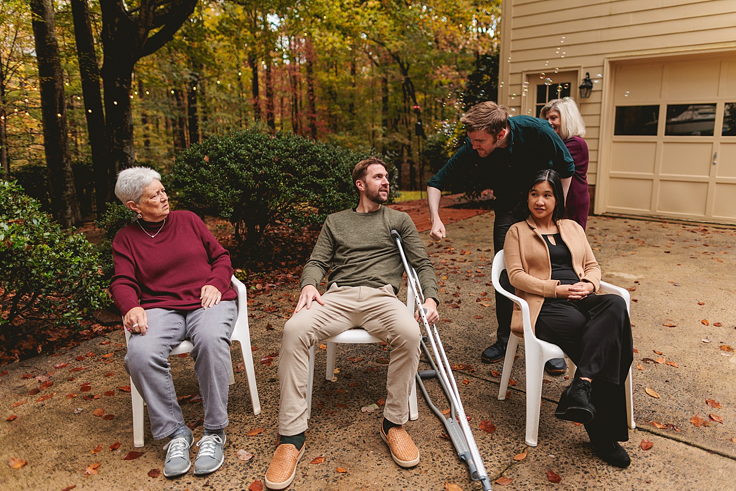 Family Photographer - Barbara + Gordon // Large Group Family Photos
