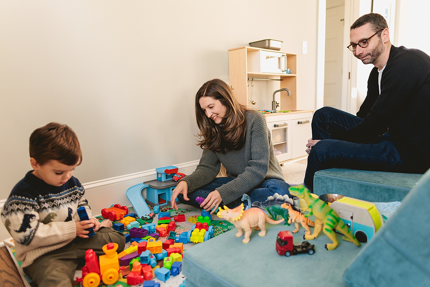 Family Photographer - Aleigh + Joe // Durham Family Photos