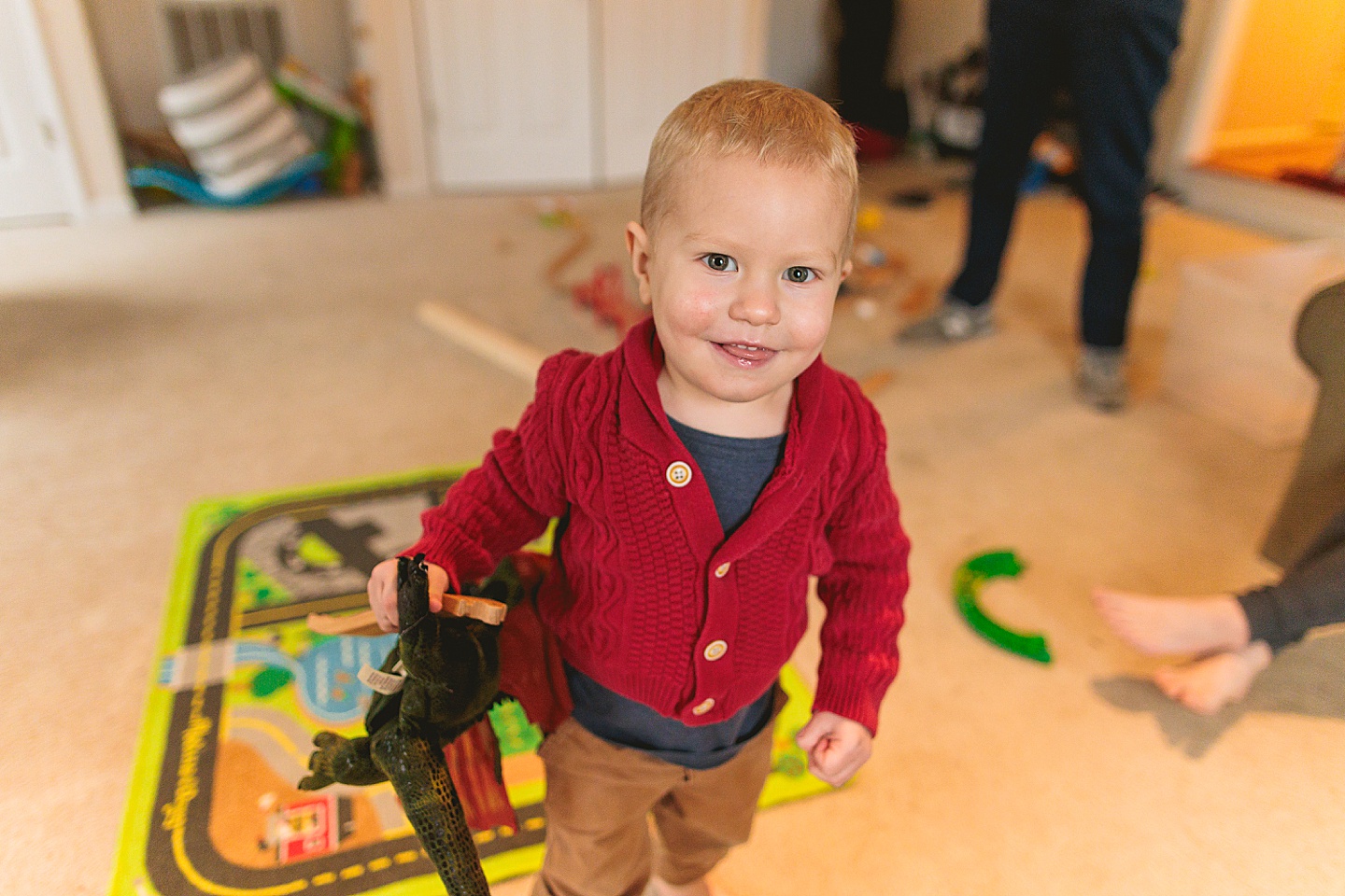 Family Photographer - Allison + Nathaniel // At Home Portraits