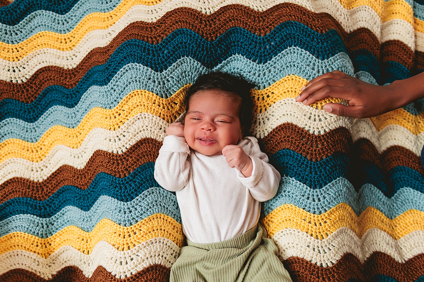 Family Photographer - Alex + Danielle // At-Home Family Photos