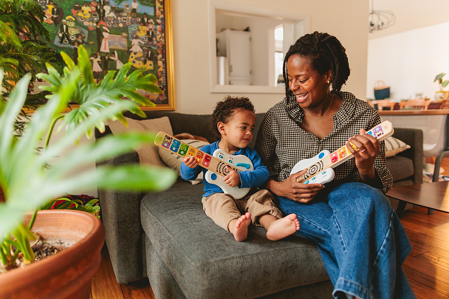 Family Photographer - Alex + Danielle // At-Home Family Photos