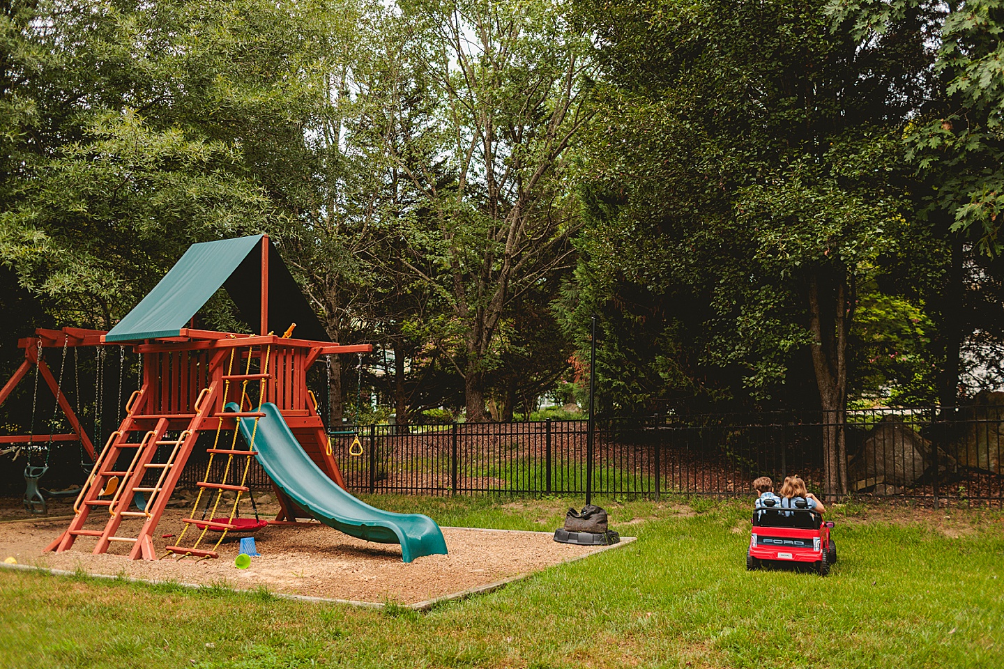 Family Photographer - Laurie + Dwight // Family Photographer in Raleigh