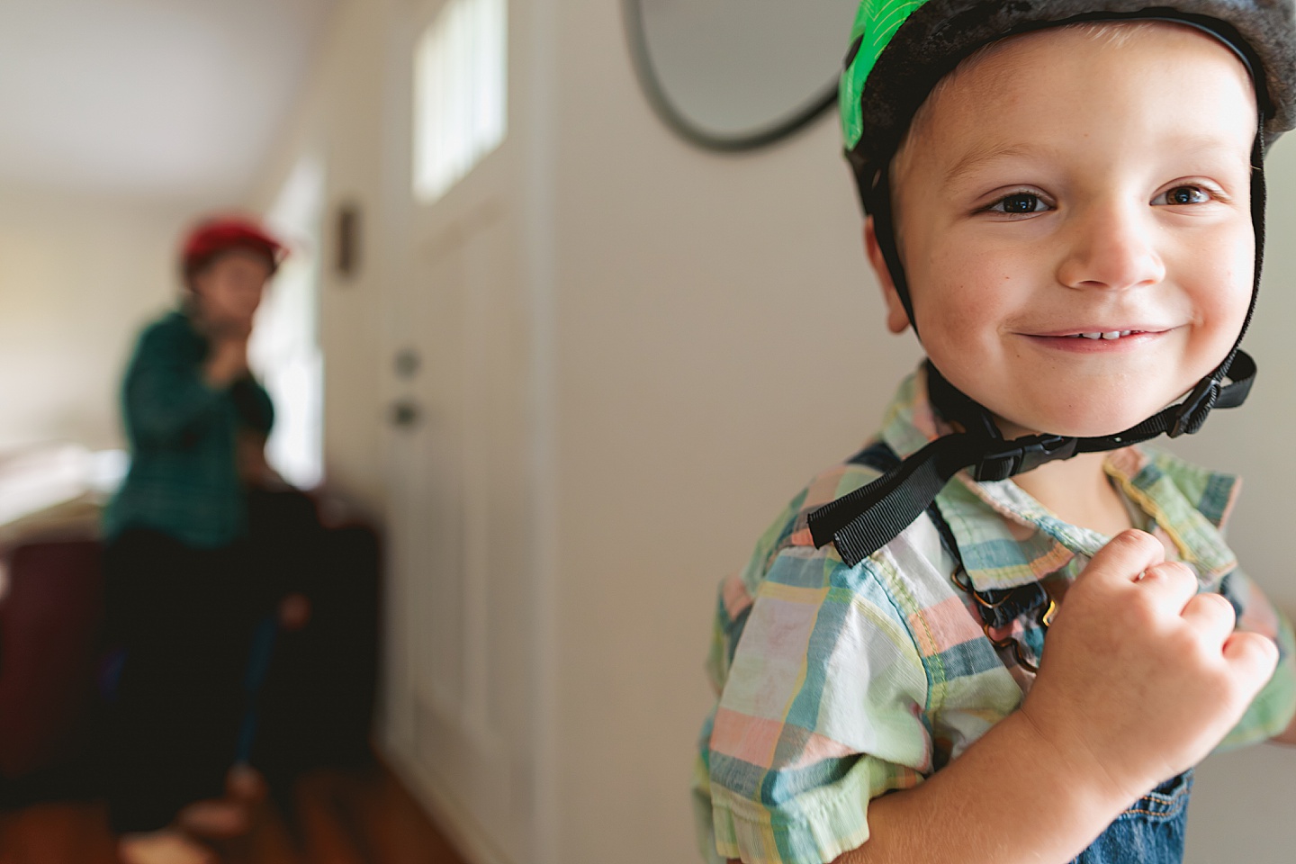 Family Photographer - Allison + Nathaniel // At Home Family Photo Session