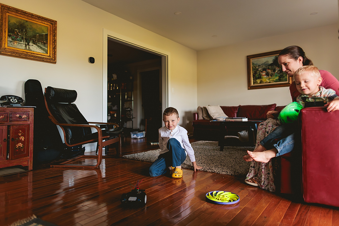 Family Photographer - Allison + Nathaniel // At Home Family Photo Session