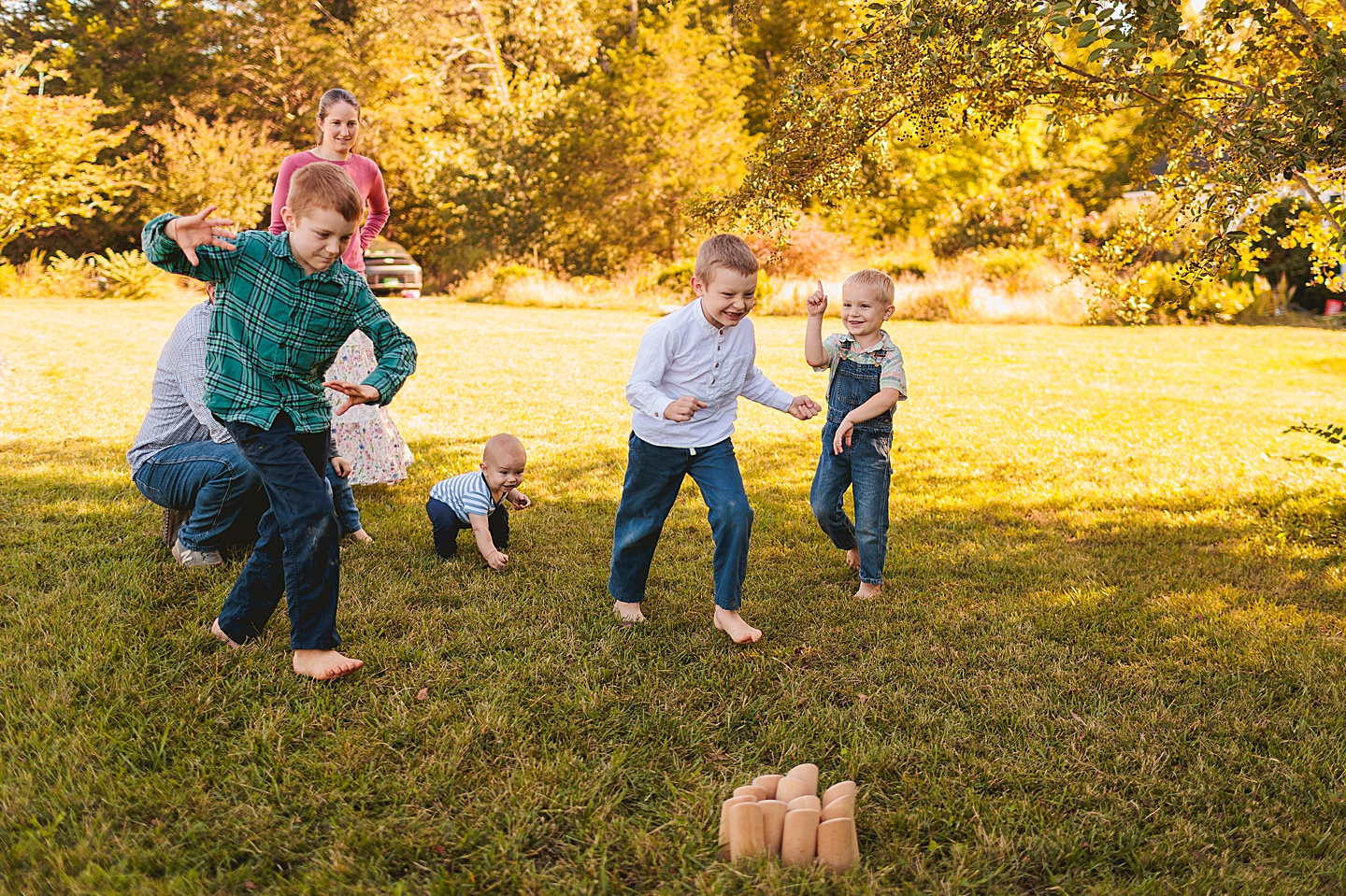 Family Photographer - Allison + Nathaniel // At Home Family Photo Session