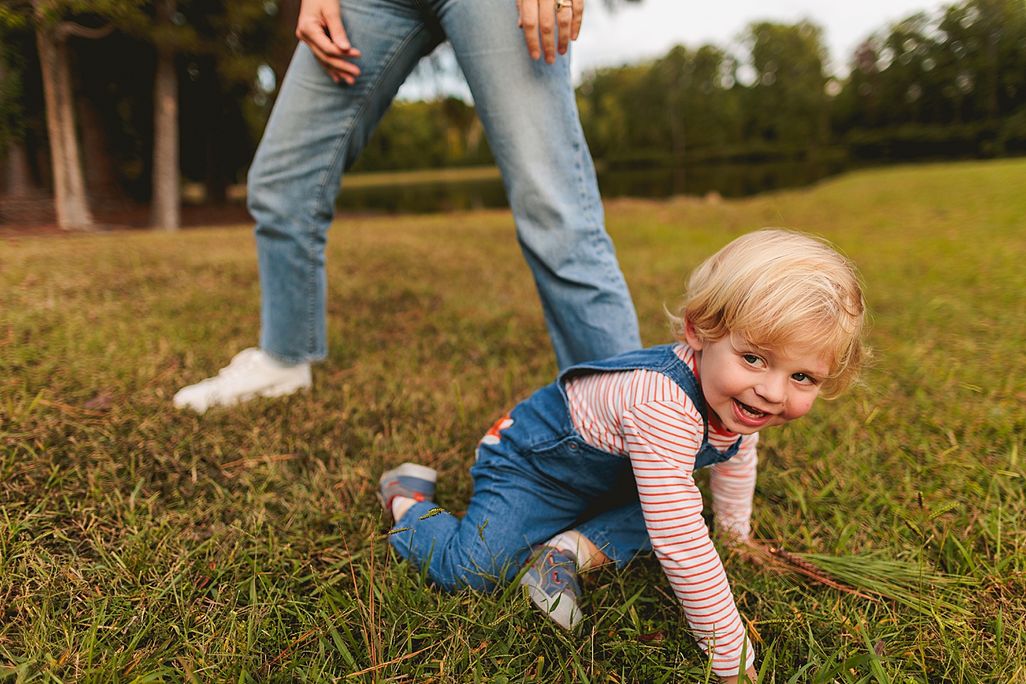 Family Photographer - Liz + Tommy // Durham Family Photographers