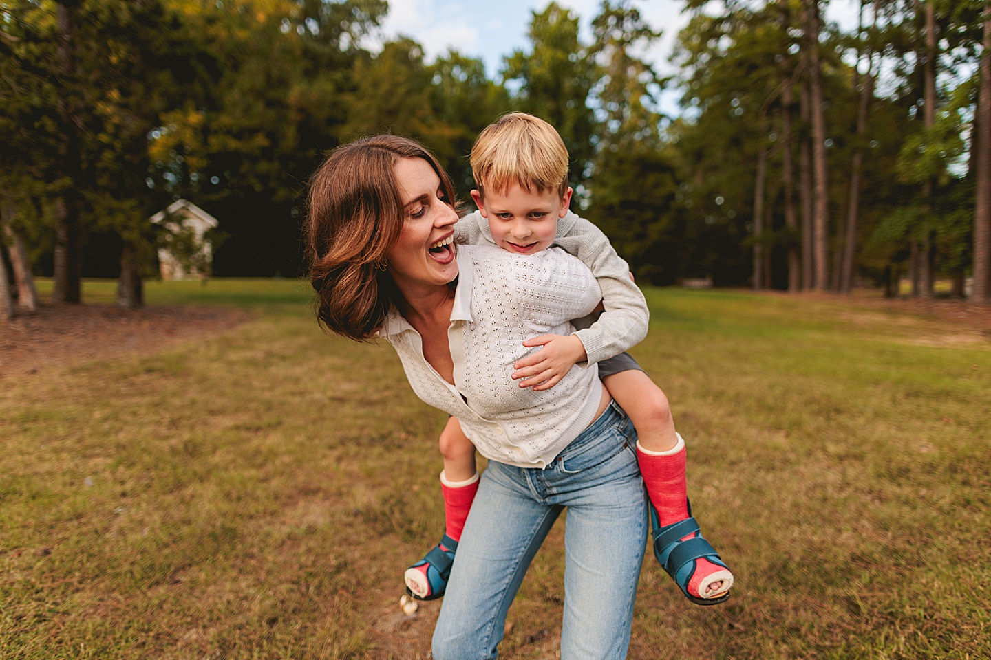 Family Photographer - Liz + Tommy // Durham Family Photographers